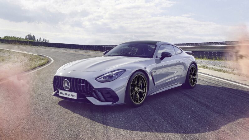 Mercedes-AMG GT 63 PRO 4MATIC+ Coupé (1)