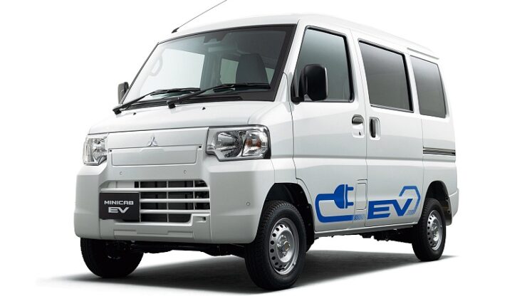 Gambar depan Mitsubishi Minicab EV 2027