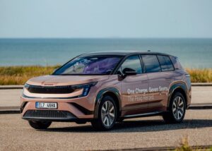 Gambar depan Škoda Peaq