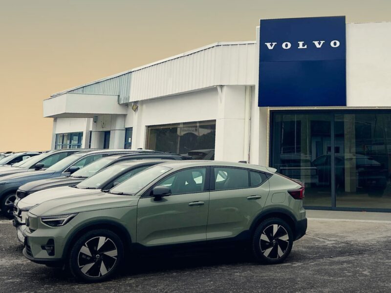 Volvo Car Malaysia rasmi buka pusat 2S baharu di Kuching, Sarawak