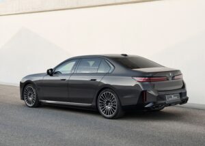BMW Concept 7 Protection 2027.04