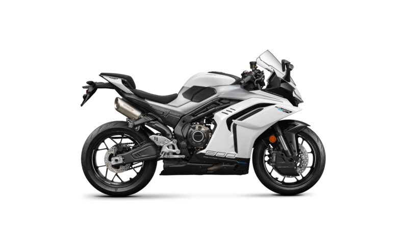 CFMOTO 500SR 2026 02