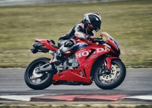 Honda CBR600RR 2027 Eropah.17