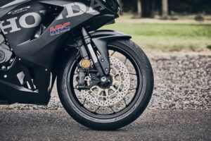 Honda CBR600RR 2027 Eropah.28