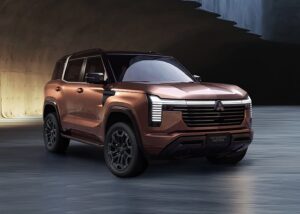 Gambar depan Mitsubishi Pajero 2027