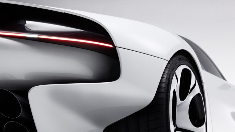 Porsche Mission S exterior