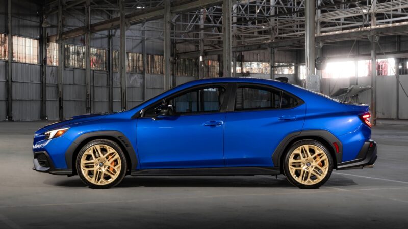 Subaru WRX GD25 exterior
