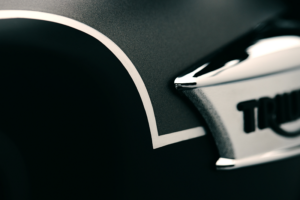 Triumph Bonneville T40 Black 2027.10