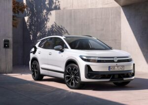 Gambar depan Volkswagen ID. Tiguan R Line 2027